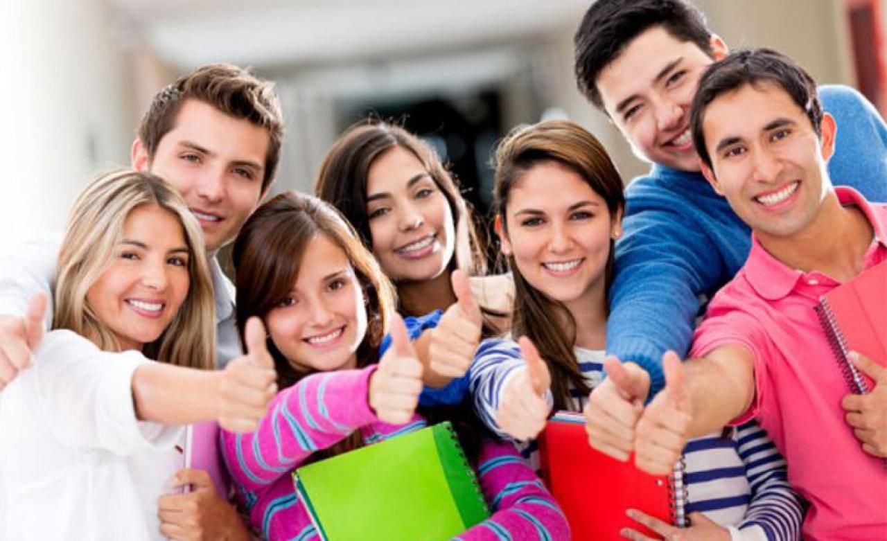 Російським студентам, які повернуться з Британії, обіцяють допомогти з роботою на Далекому Сході Російським студентам, які повернуться з Британії, обіцяють допомогти з роботою на Далекому Сході