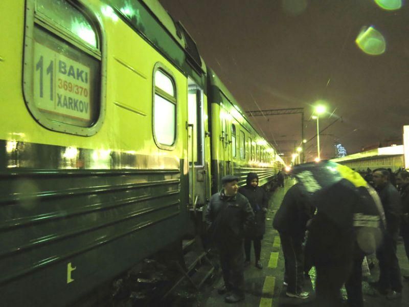 Поїздом із Києва до Баку: в "Укрзалізниці" додали новий напрям