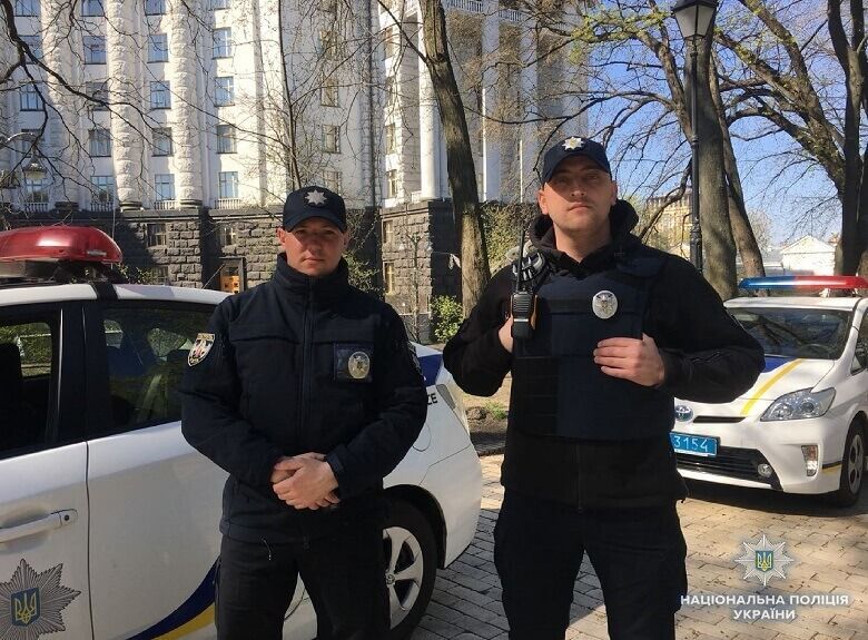 Полиция будет усиленно охранять центр Киева