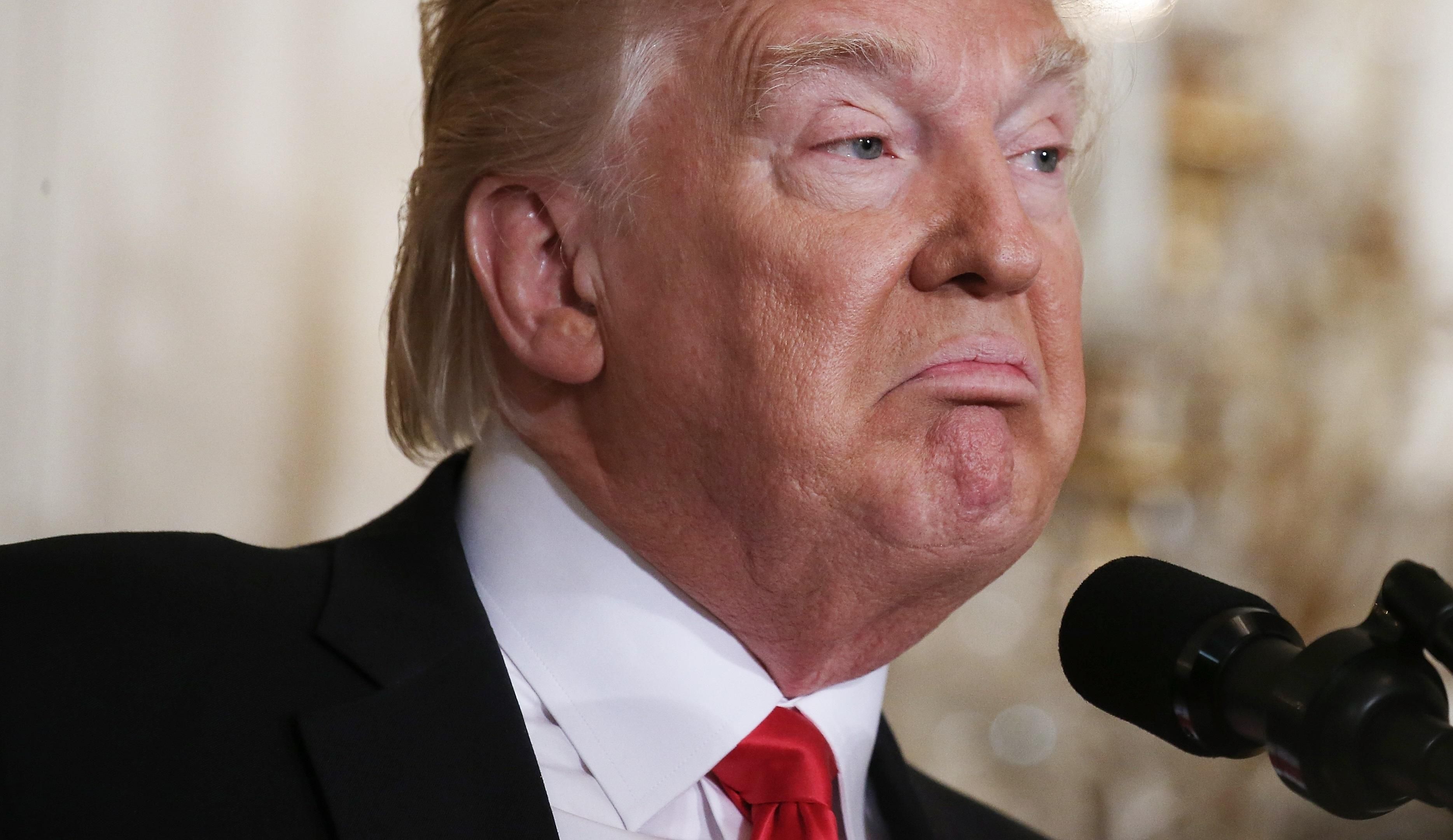 Трамп розповів деталі зустрічі Кім Чен Ина та Помпео Трамп розповів деталі зустрічі Кім Чен Ина та Помпео