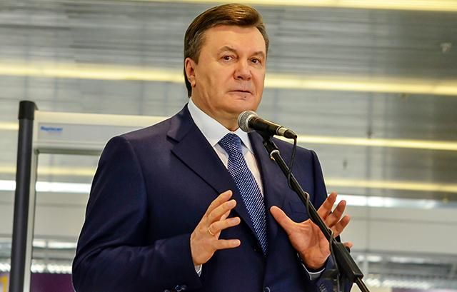 Янукович знав про "самооборону" у Криму на початку анексії: свідчення екс-керівника Генштабу