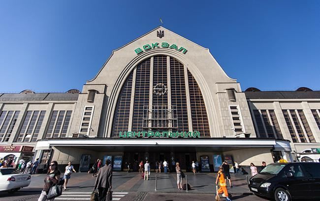 В "Укрзализныце" хотят создать вокзальную компанию В "Укрзализныце" хотят создать вокзальную компанию