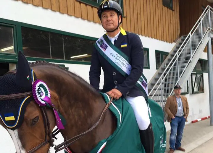 Онищенко коні Онищенко коні