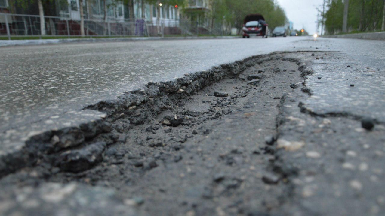 Дороги в Украине не строят, а достраивают за предшественниками, - эксперт