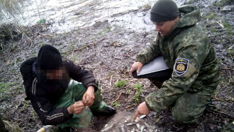 На Харківщині впіймали браконьєра з рекордним уловом