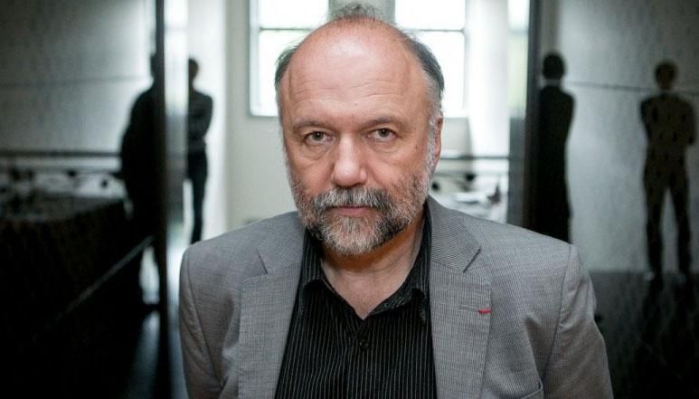 "Их нельзя не замечать": известный украинский писатель вступился за коллег "Их нельзя не замечать": известный украинский писатель вступился за коллег