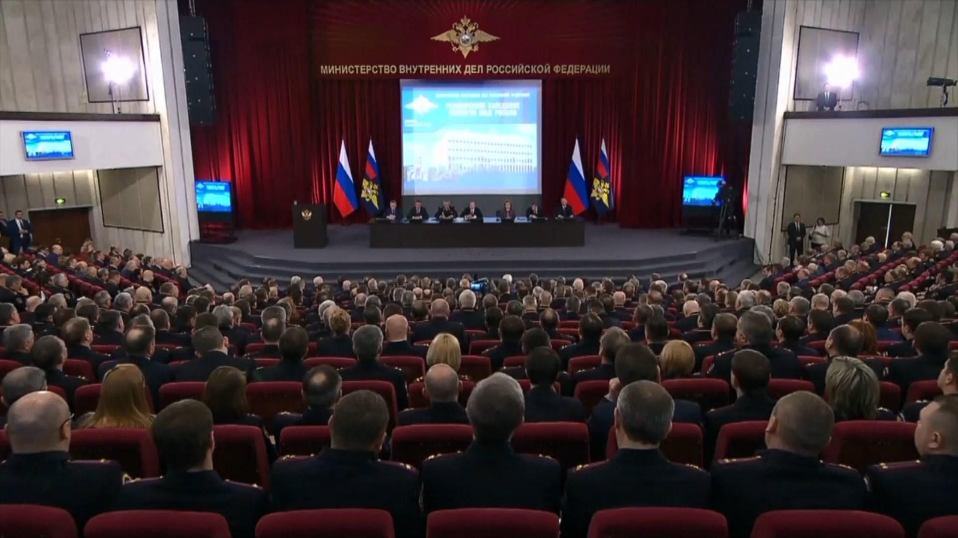 Для чого посадовці РФ літали у США перед оголошенням нових санкцій Для чого посадовці РФ літали у США перед оголошенням нових санкцій