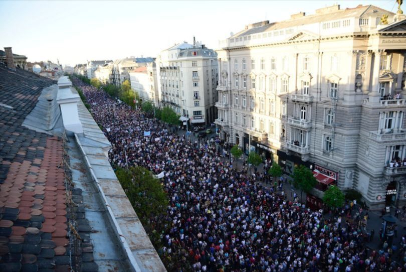 У Будапешті розпочалися масові протести через пропаганду 