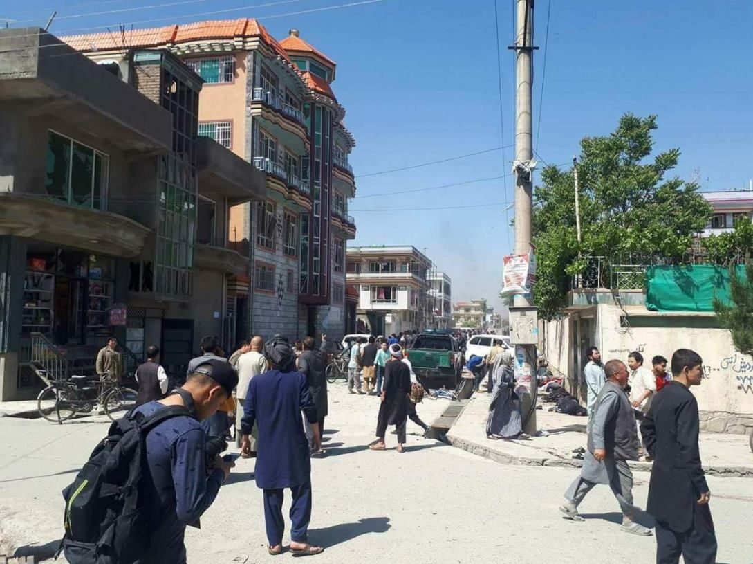 В столице Афганистана подорвался смертник: по меньшей мере 4 человека погибли, 15 ранены