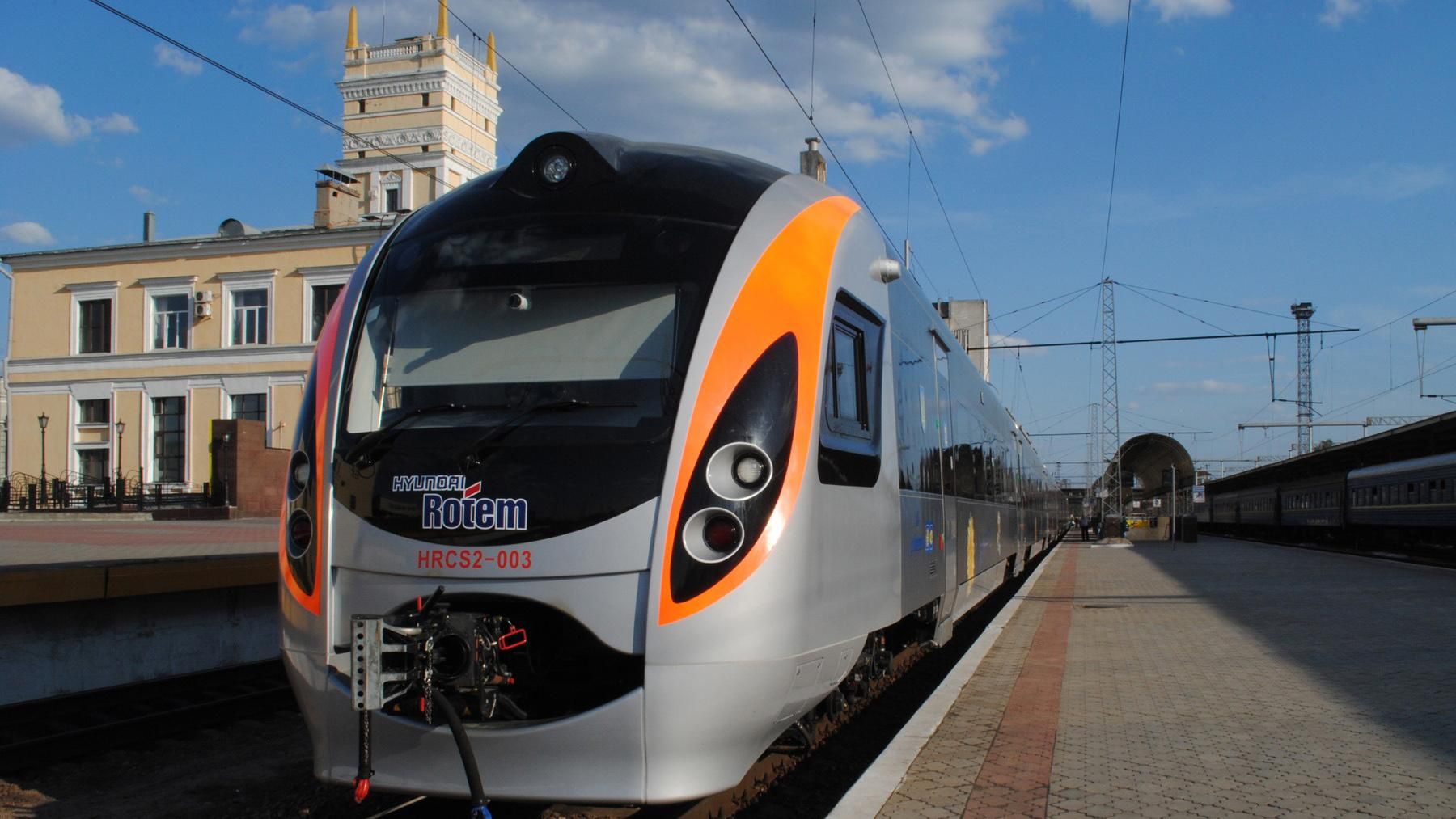 В "Укразалізниці" з'являться нові послуги: деталі нововведень В "Укразалізниці" з'являться нові послуги: деталі нововведень