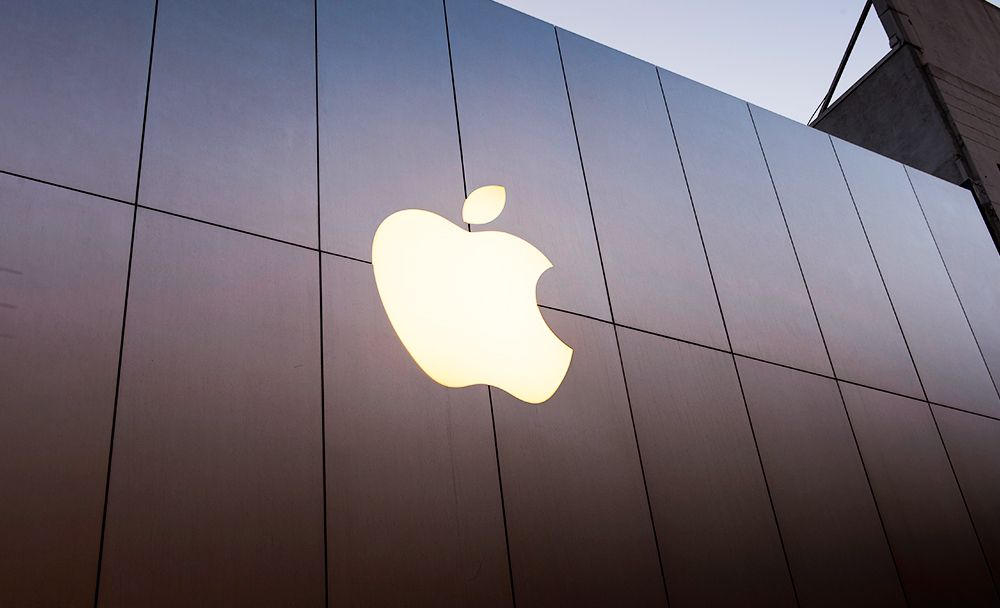 Apple розробляє повністю скляний корпус до власних ґаджетів Apple розробляє повністю скляний корпус до власних ґаджетів