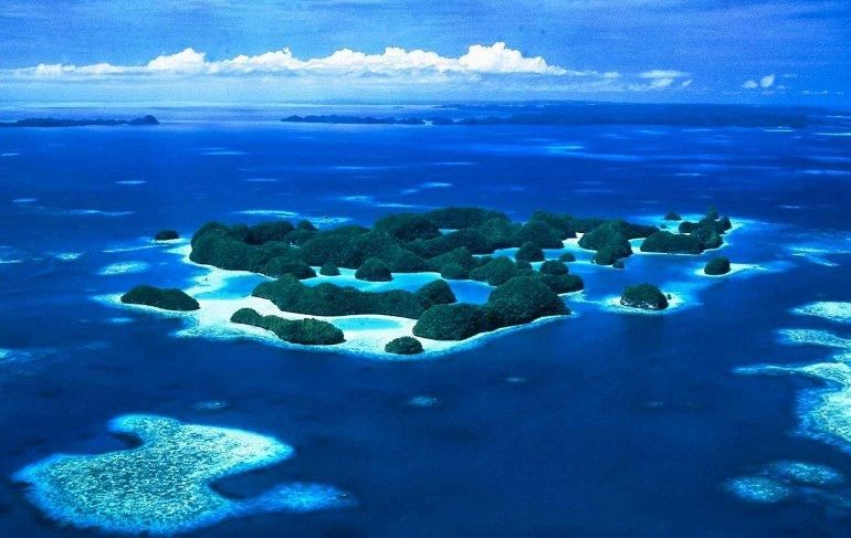 NASA опублікувало знімок Галапагоських островів, які потонули в хмарах: неймовірні фото
