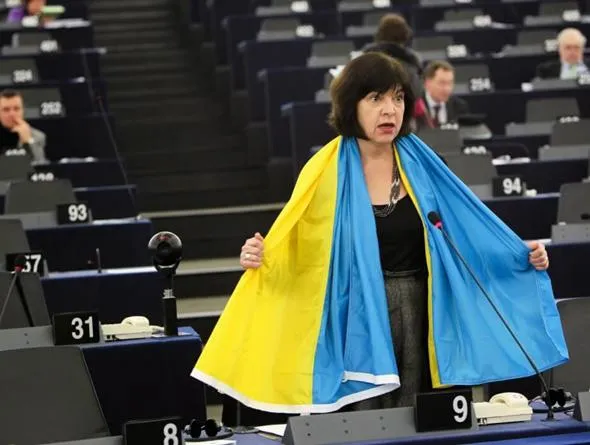 Ребекка Гармс закликає євродепутатів бойкотувати Чемпіонат із футболу в Росії