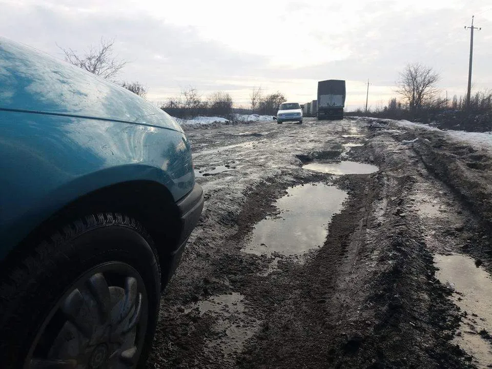 Дорога біля Мукачево