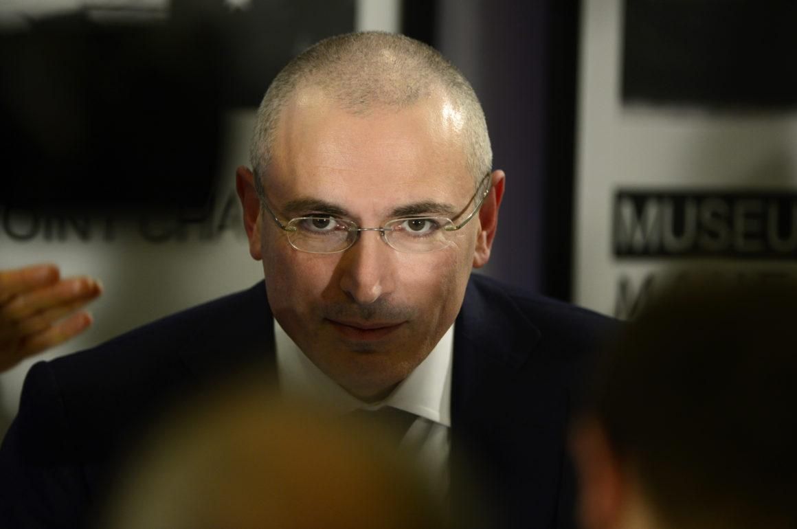 "Мафиозная банда века": Ходорковский назвал истинного врага Запада