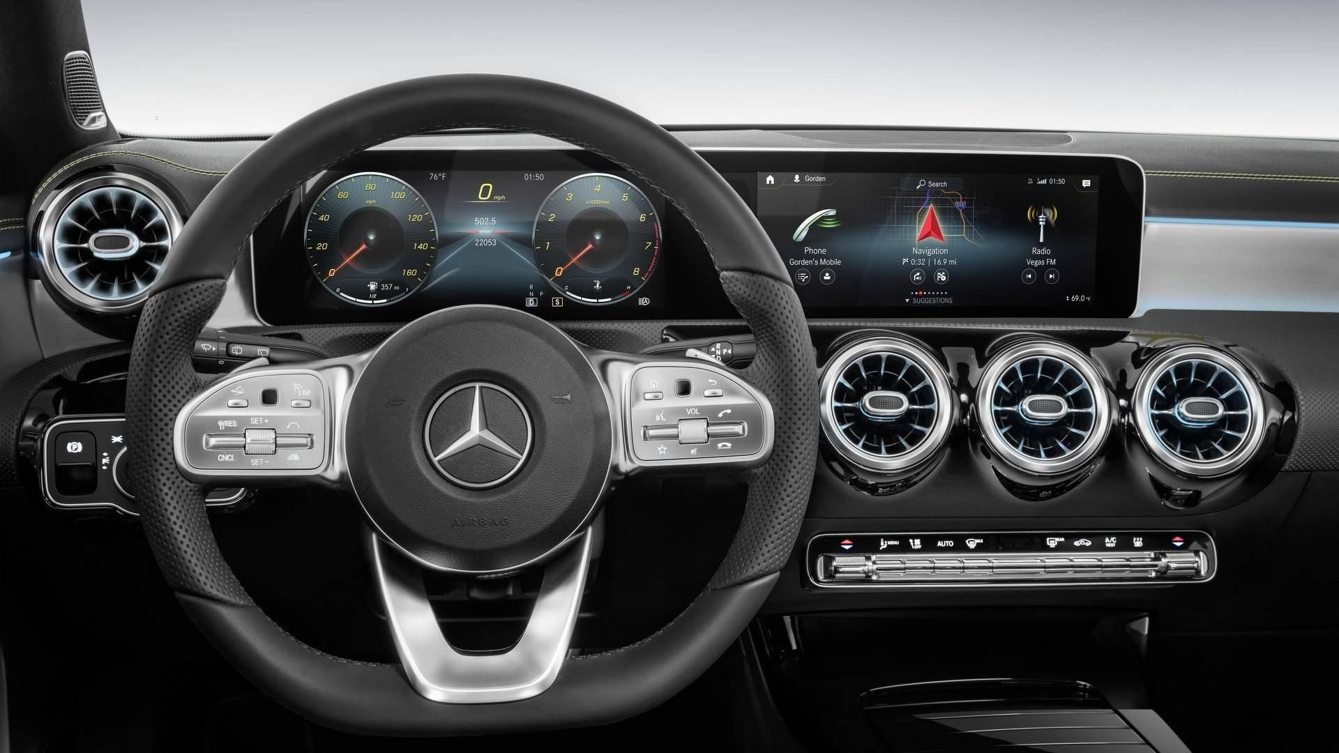 Як виглядає інноваційна мультимедійна система від Mercedes-Benz зі  штучним інтелектом
