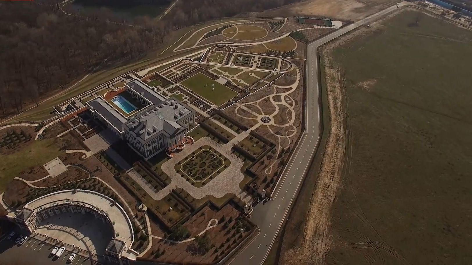 Безнаказанность и последствия: как деньги позволяют пренебрегать правилами Безнаказанность и последствия: как деньги позволяют пренебрегать правилами