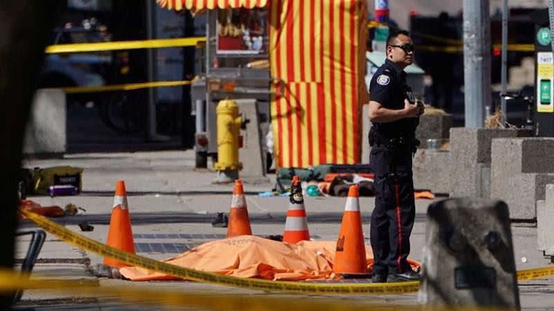 Наезд на пешеходов в Торонто: возросло число погибших, названо имя нападавшего