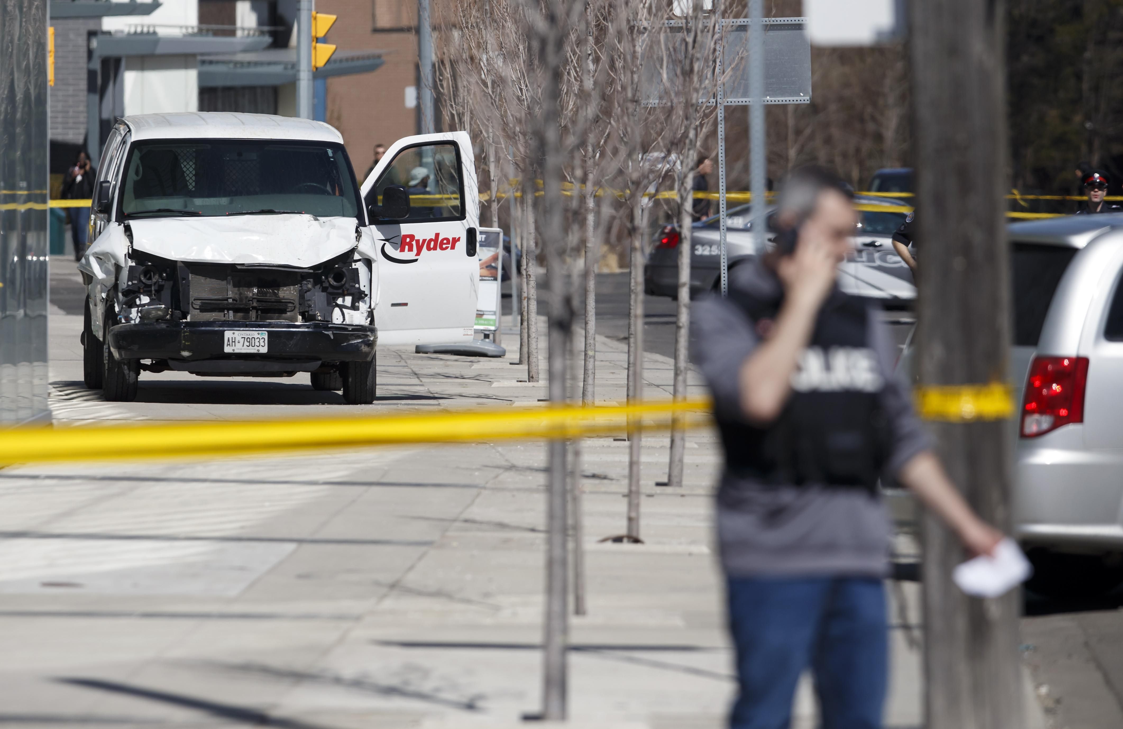 Наїзд на людей у Торонто: посол сповістив, чи є серед постраждалих українці