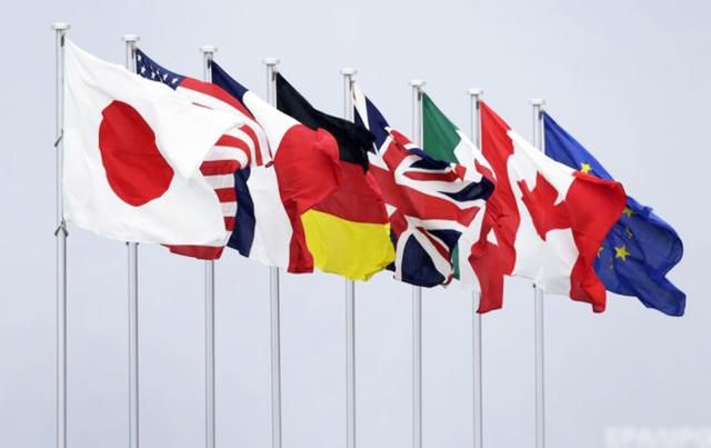 "Велика сімка" оголосила про продовження співпраці з Росією "Велика сімка" оголосила про продовження співпраці з Росією