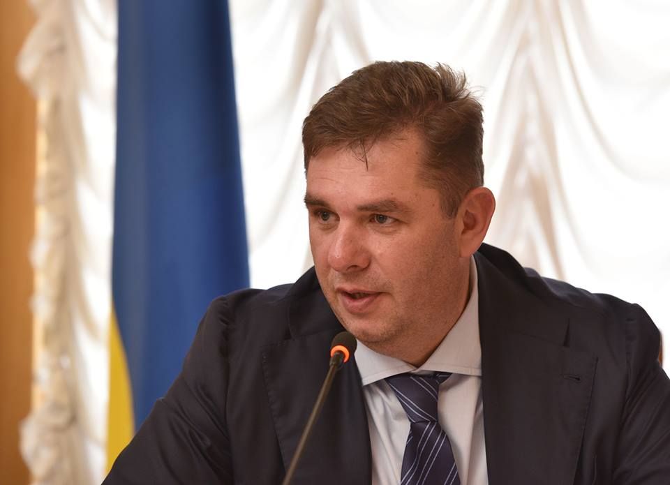 Законопроект Третьякова про визнання добровольців – мертвонароджений і популістський, – волонтер Законопроект Третьякова про визнання добровольців – мертвонароджений і популістський, – волонтер