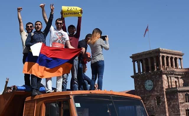 Революція у Вірменії: Лідер протестів розповів про важливу обіцянку Росії