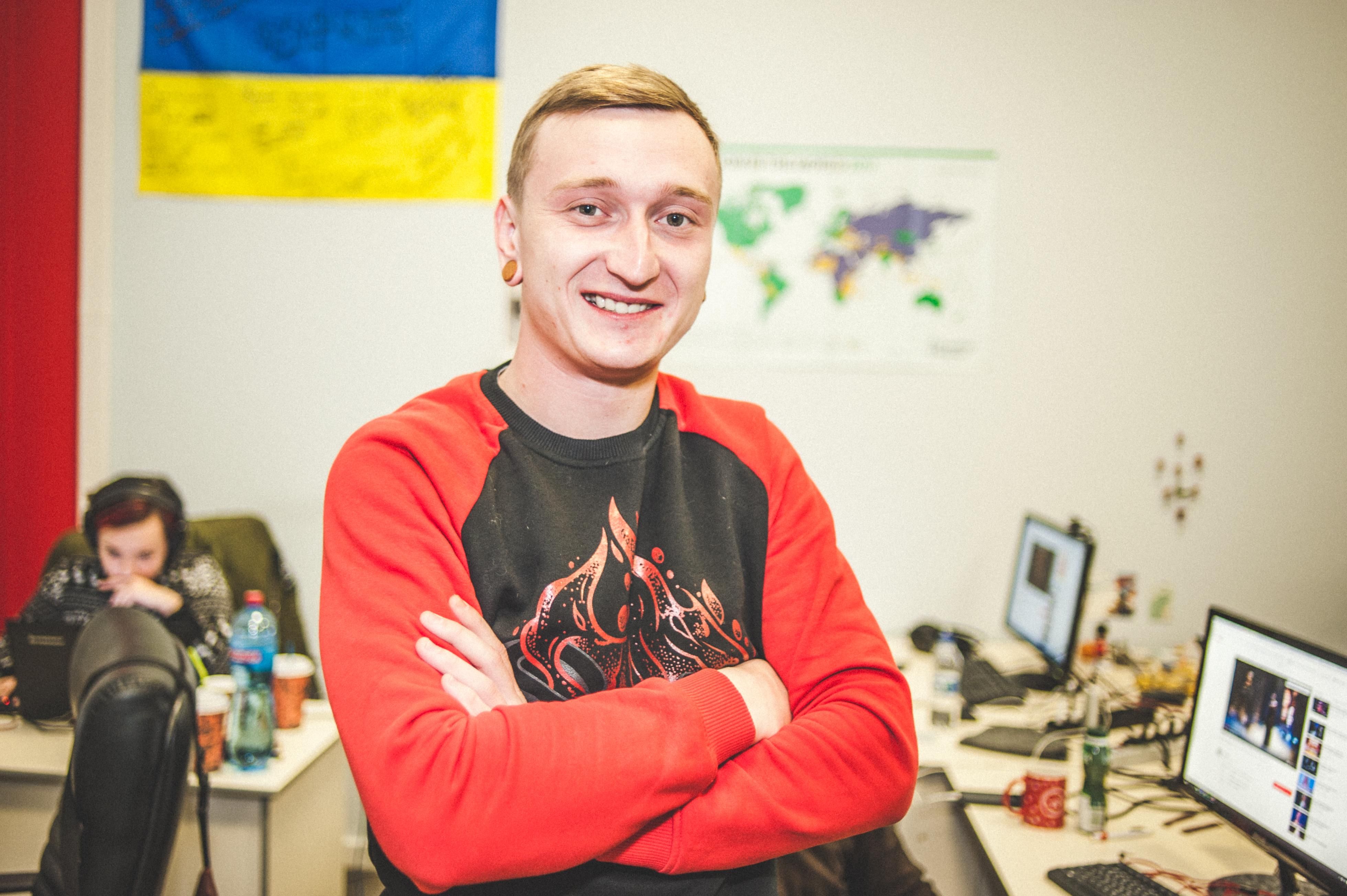 Військовий кореспондент розповів, як з нього у військкоматі зробили "уклоніста" Військовий кореспондент розповів, як з нього у військкоматі зробили "уклоніста"