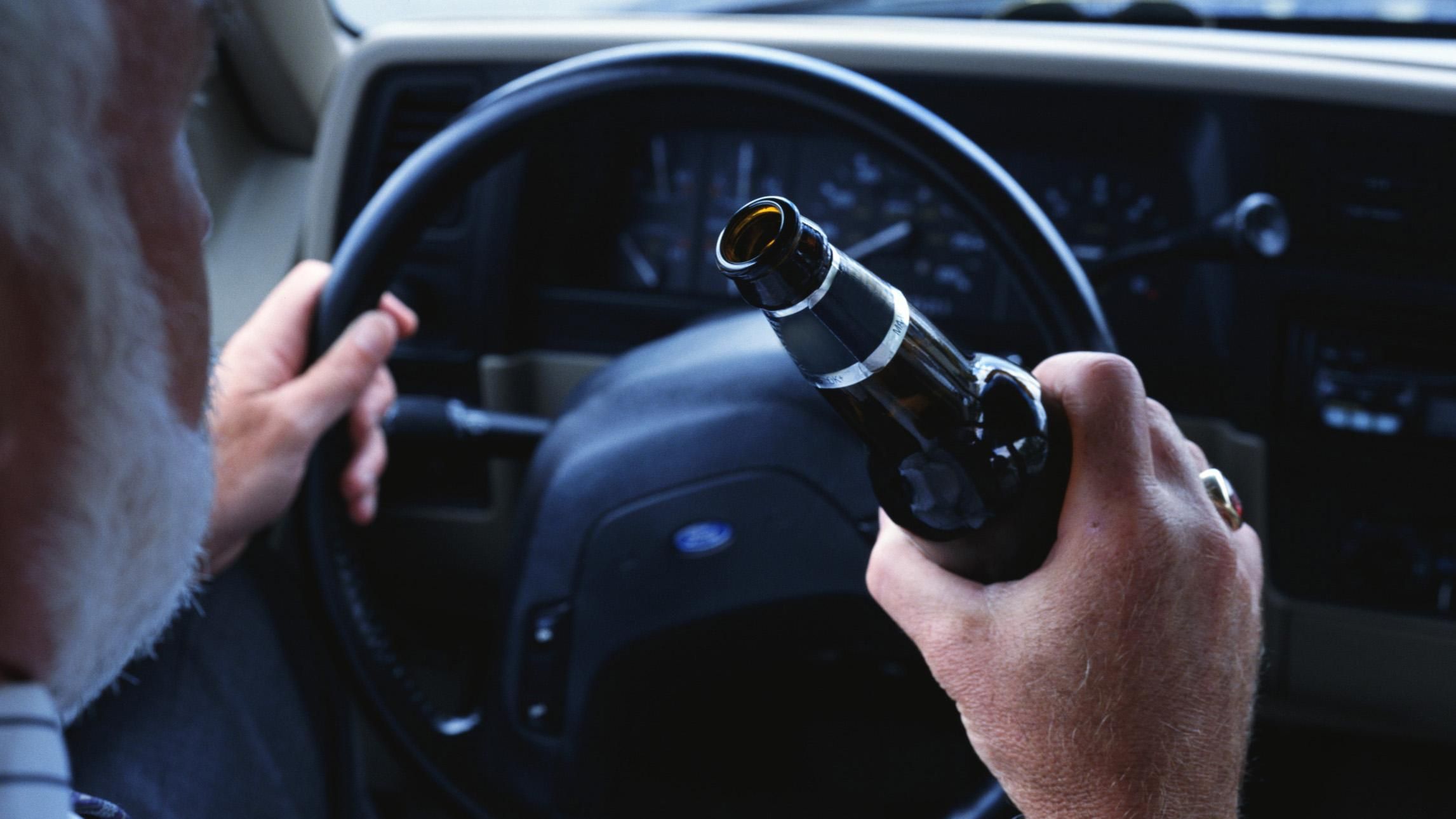 Зцілення на очах у патрульних: у Львові нетверезий водій вдавав, що німий Зцілення на очах у патрульних: у Львові нетверезий водій вдавав, що німий