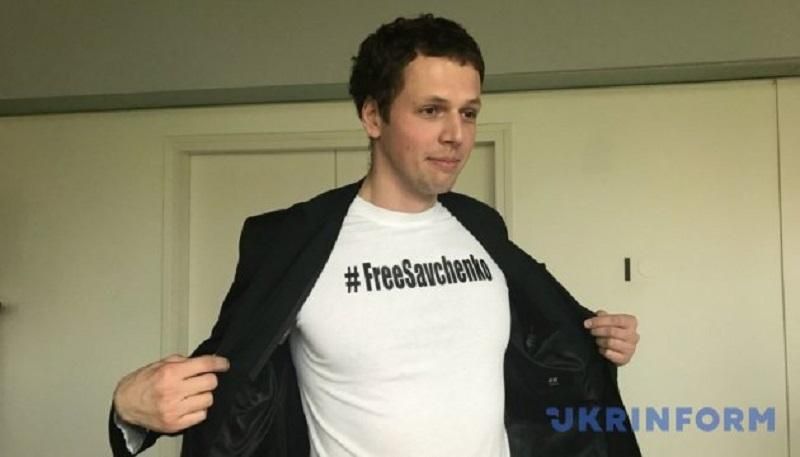 Россияне в ПАСЕ надели футболки FreeSavchenko Россияне в ПАСЕ надели футболки FreeSavchenko