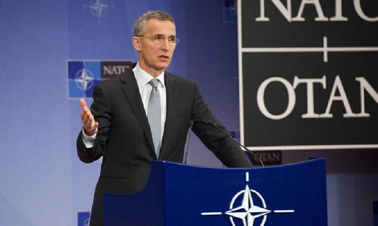 Країни-члени НАТО обговорять намір України вступити в Альянс
Країни-члени НАТО обговорять намір України вступити в Альянс