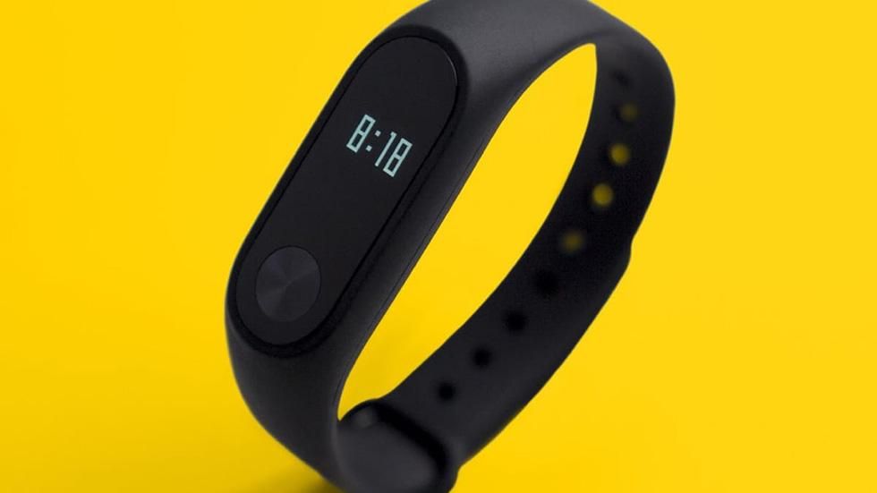 Xiaomi Mi Band 3: в сети появился первый тизер новинки