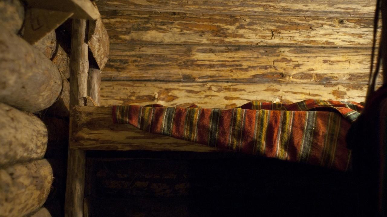 На Прикарпатті у приватному будинку знайшли Криївку УПА На Прикарпатті у приватному будинку знайшли Криївку УПА