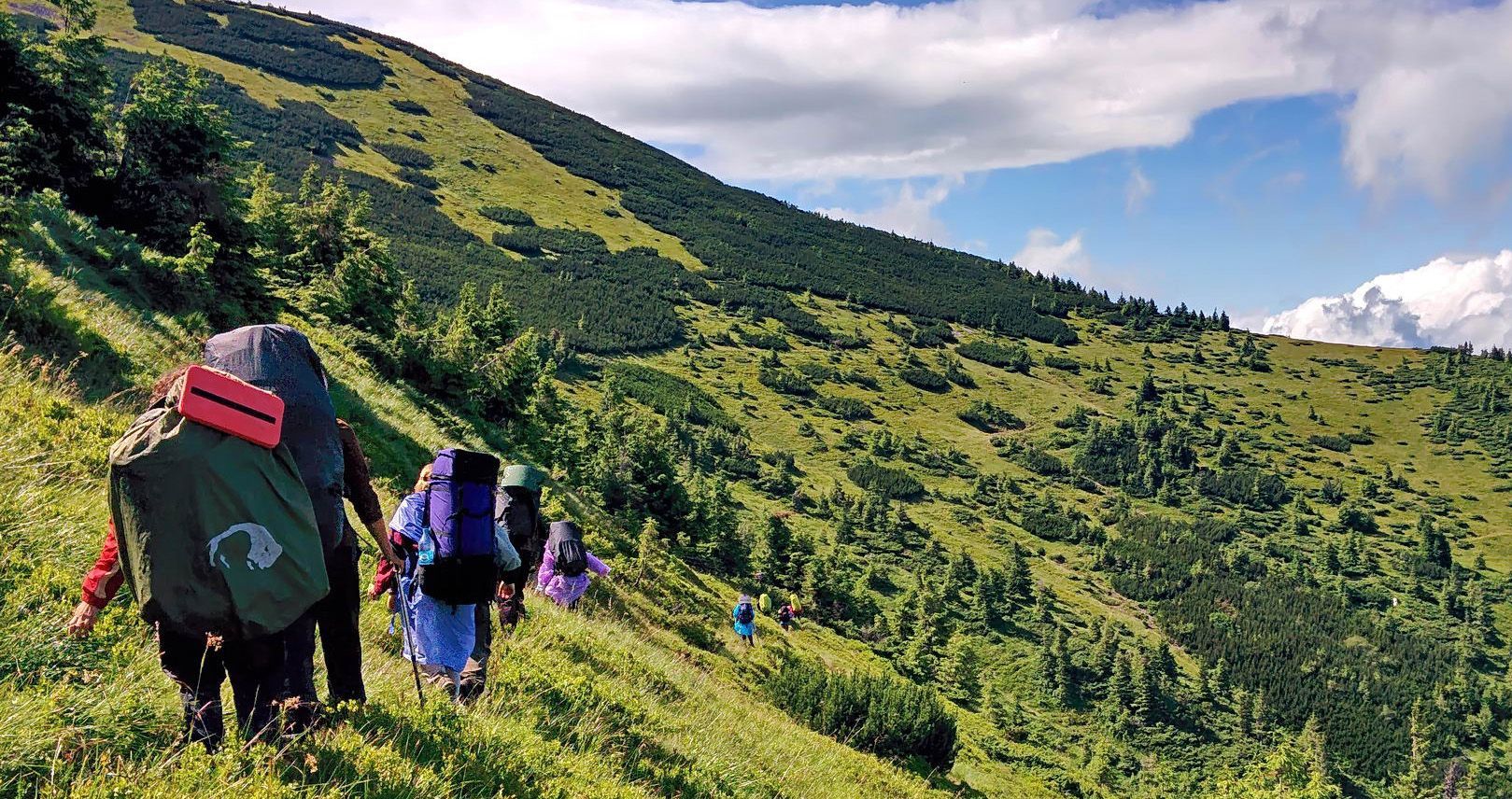 У Карпатах дорогою до Говерли загинув іноземний турист У Карпатах дорогою до Говерли загинув іноземний турист