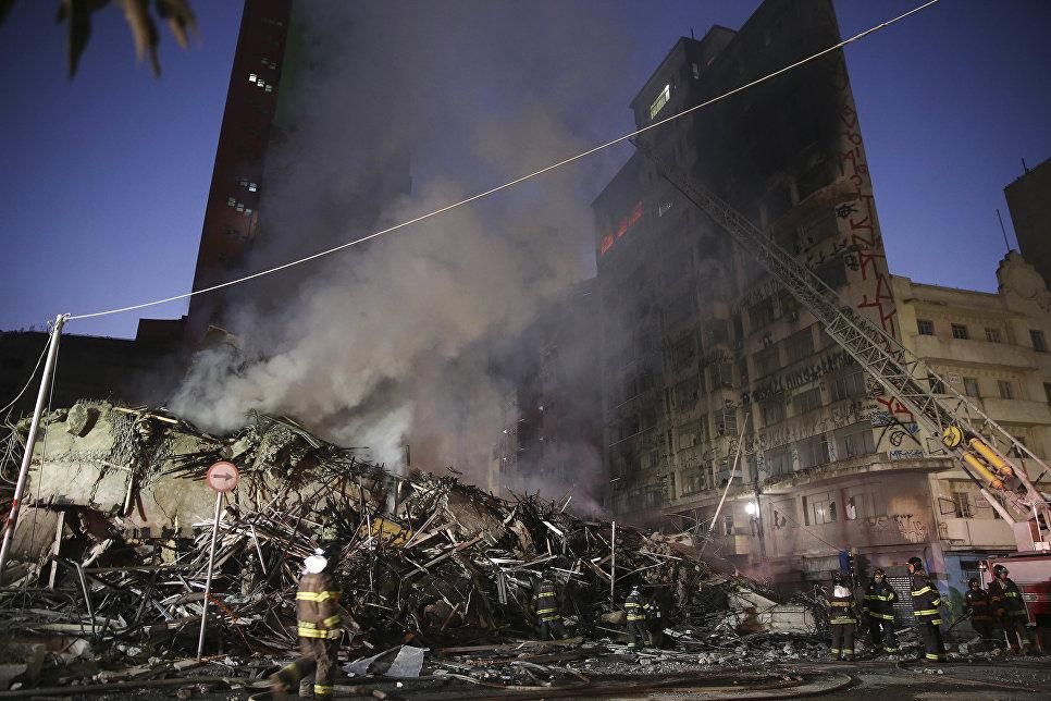 Из горящего здания в Сан-Паулу спасено около 250 человек, – мэрия