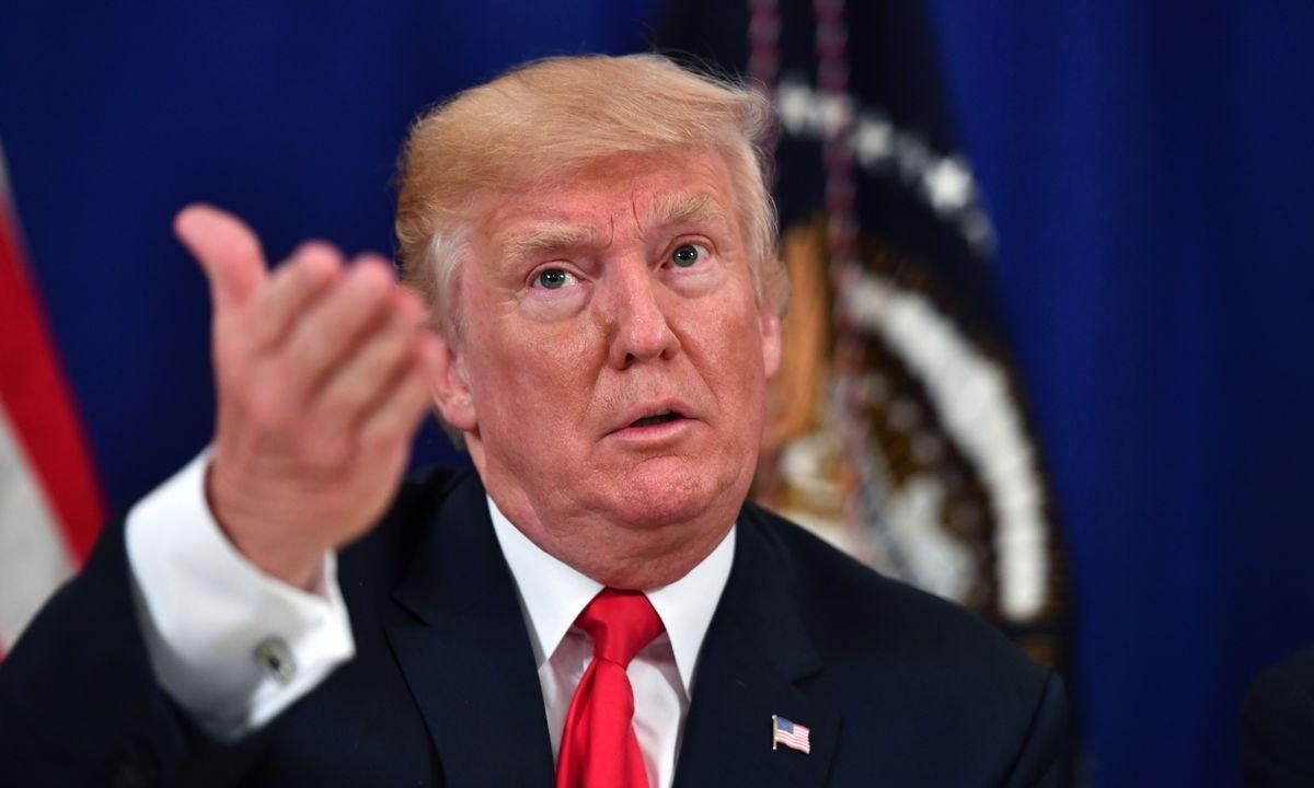 Американський сенатор розкритикував Трампа за підходи до формування політики Американський сенатор розкритикував Трампа за підходи до формування політики