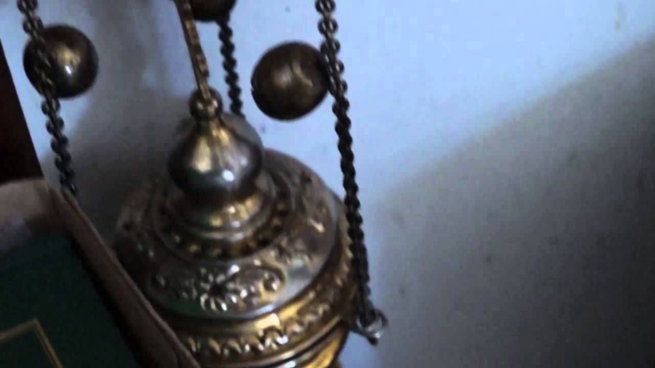 У Києві юнак викрав з церкви кадило, ладан та Євангеліє У Києві юнак викрав з церкви кадило, ладан та Євангеліє