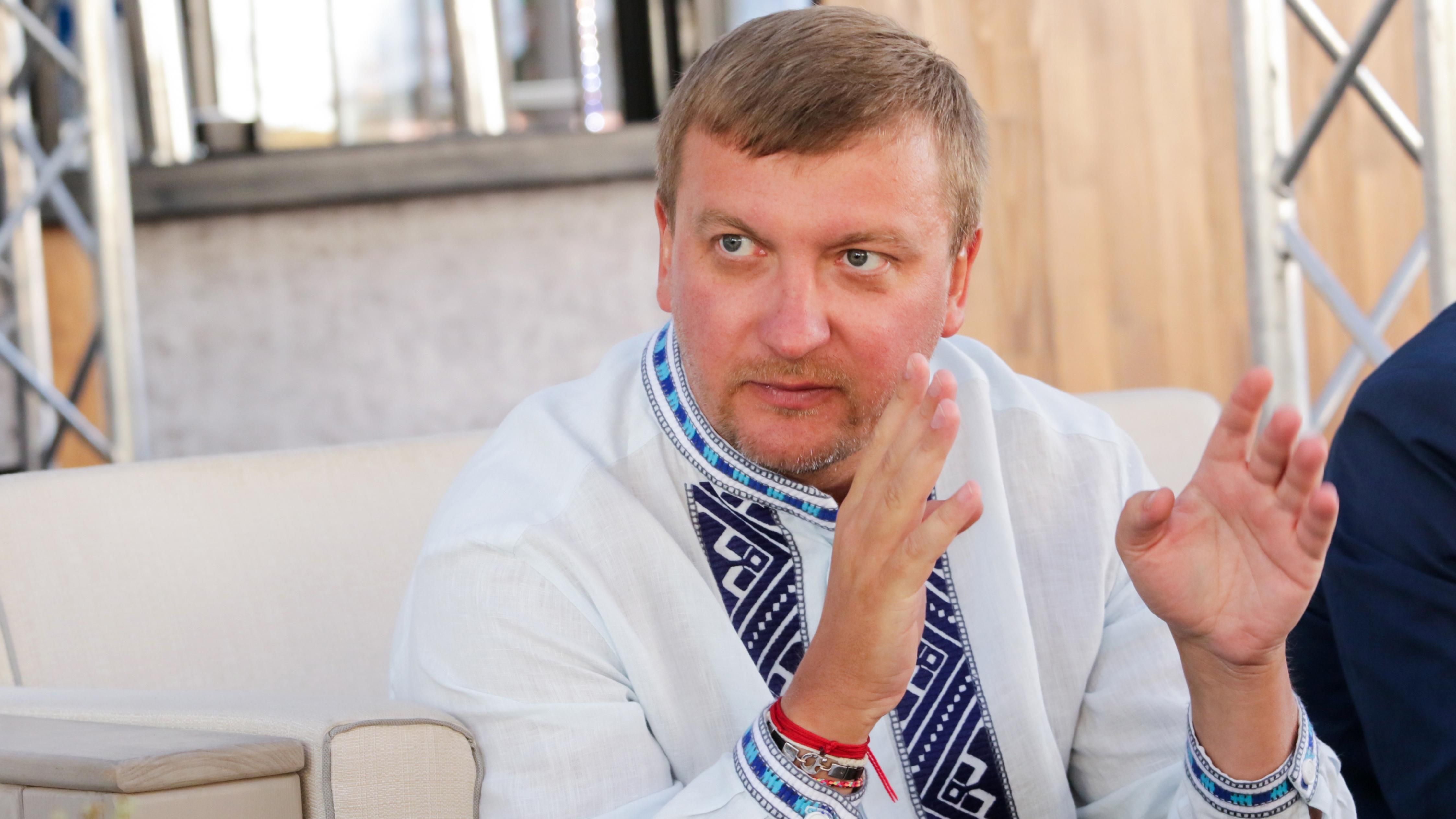 Розваги Петренка на наддорогому курорті у Туреччині: з'явилася реакція міністра Розваги Петренка на наддорогому курорті у Туреччині: з'явилася реакція міністра