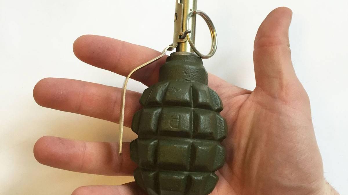 Мужчина с гранатой хотел атаковать марш националистов в Одессе Мужчина с гранатой хотел атаковать марш националистов в Одессе