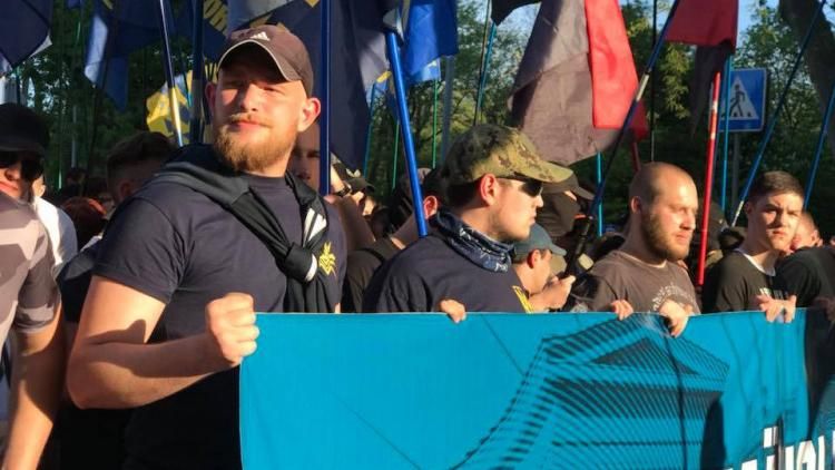 "Москалей – на ножи": в Одессе националисты маршем вспомнили о трагических событиях 2 мая