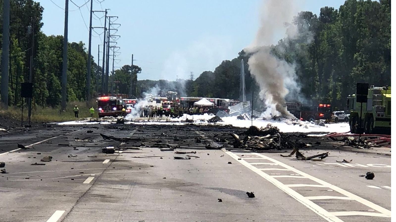 У США впав військовий літак C-130: 9 загиблих - відео падіння У США впав військовий літак C-130: 9 загиблих - відео падіння