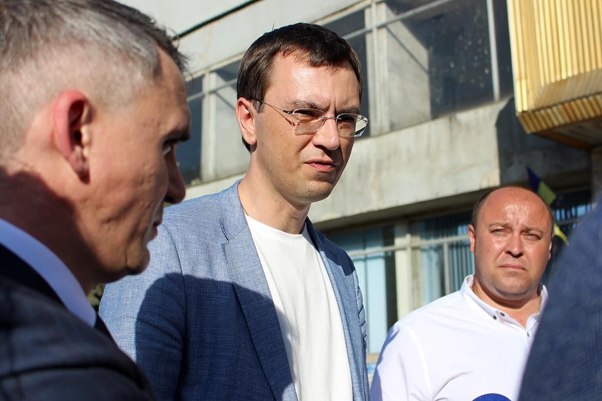 Омелян резко высказался о состоянии вокзала в Николаеве Омелян резко высказался о состоянии вокзала в Николаеве