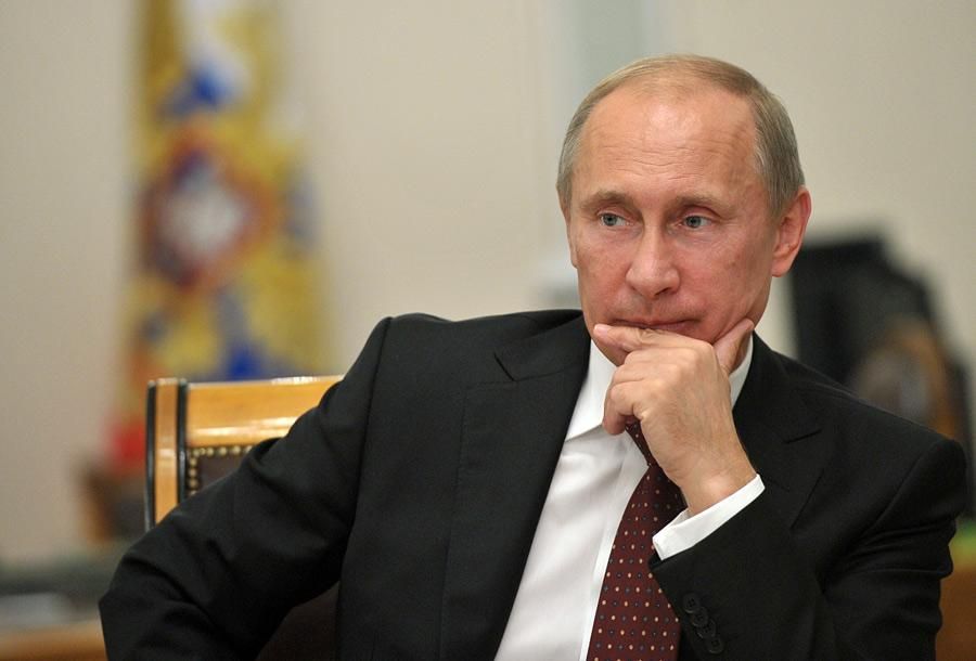 Путін хоче "помиритися" із Заходом, щоб врятувати економіку Росії, – Financial Times