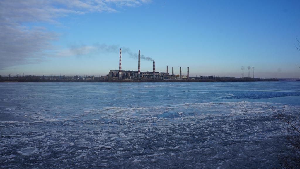 Робота Придніпровської ТЕС зупинилася через аварію Робота Придніпровської ТЕС зупинилася через аварію