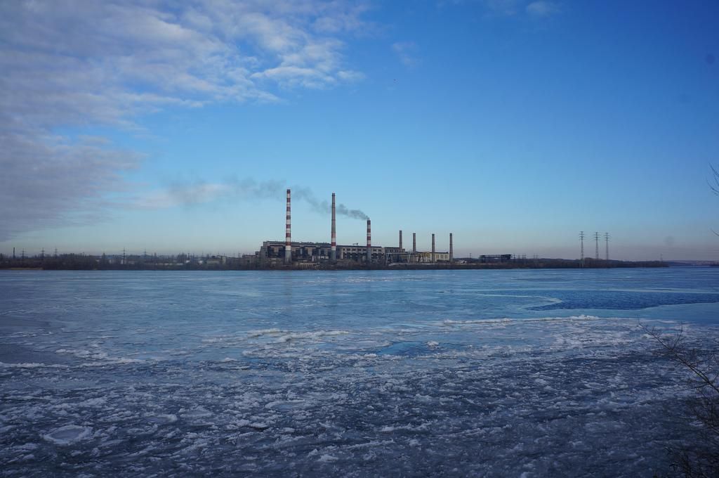 Работа Приднепровской ТЭС остановилась из-за аварии