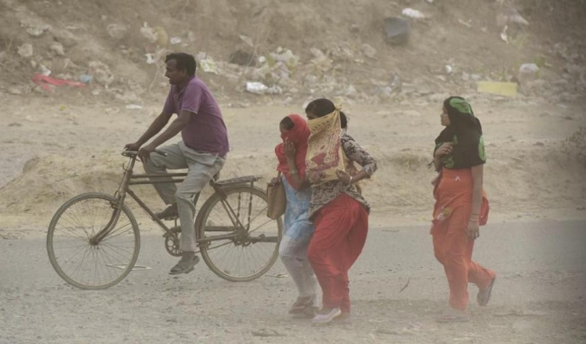 Найсильніша пилова буря в Індії за останні 20 років: сотні жертв Найсильніша пилова буря в Індії за останні 20 років: сотні жертв