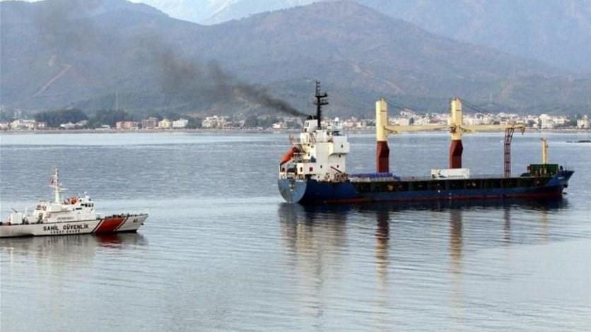 Під час операції НАТО турецьке вантажне судно протаранило грецький човен