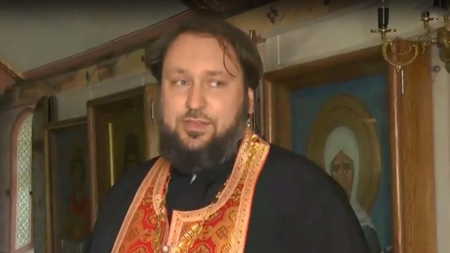 Журналістка розповіла, як скандальний священик УПЦ МП пов'язаний з Януковичем