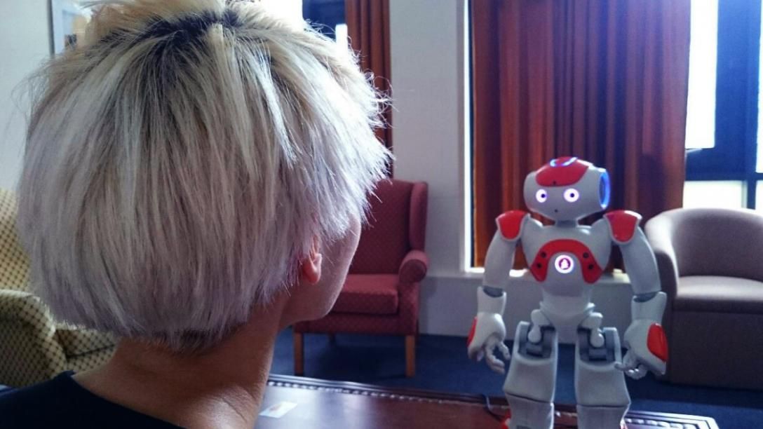 Науковці навчили робота психологічних навичок Науковці навчили робота психологічних навичок