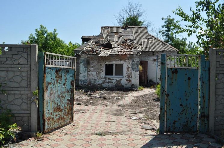 Оккупанты снова обстреляли гражданских в Зайцево Оккупанты снова обстреляли гражданских в Зайцево