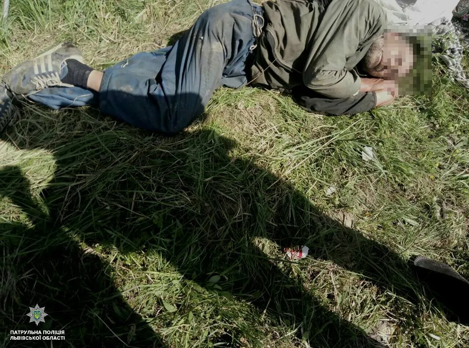 Громадянин Литви пролежав у полі три дні Громадянин Литви пролежав у полі три дні